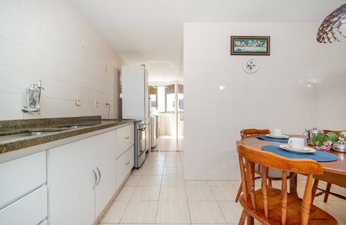 Braga Apartment | Cf05 Beachfront building, Complete 3 apartment!