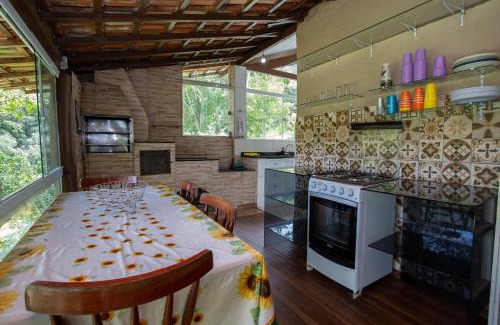Ibiuna House | Chácara c piscina churrasqueira e Wi-Fi em Ibiúna