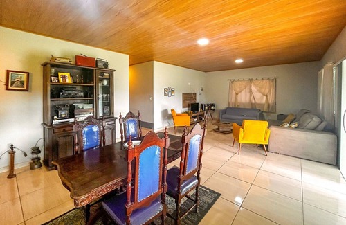 Saquarema House | Chácara com churrasqueira em Saquarema/RJ