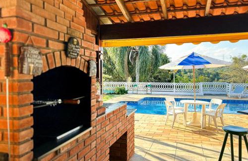 Mairinque House | Chácara com piscina, churrasqueira, WiFi e quadra