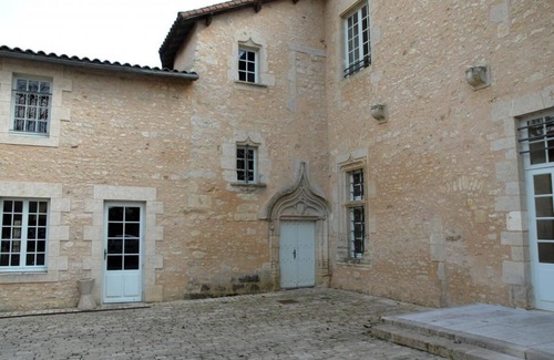 Ayron House | Château D'ayron - Ayron
