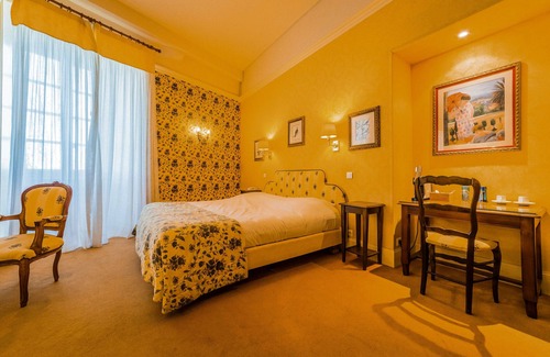 Varetz Hotel | Château de Castel Novel Boutique Hôtel