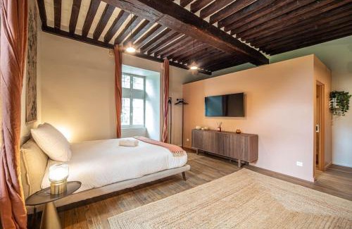 Dracy-le-Fort Apartment | Château de Dracy - La Rêveuse