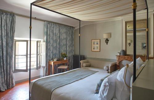 Le Puy-Sainte-Reparade Hotel | Château de Fonscolombe