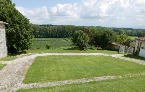 Saint-Martial-Viveyrol House | Château de caractère avec piscine au cœur du Périgord vert