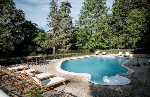 La Membrolle-sur-Choisille Hotel | Château De L'aubrière - Teritoria