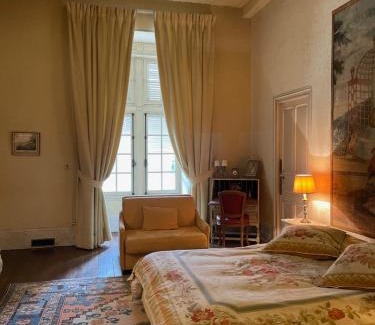 Montigny-sur-Aube Bed & Breakfast | Château de Montigny-sur-Aube