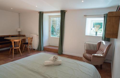 Requista Apartment | Château de Salamon - plage privée