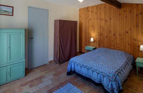 Aimargues Apartment | Château de Teillan - Pigeonnier