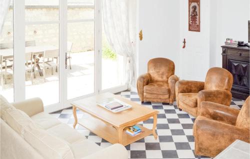 Riviere House | Château Du Rivière