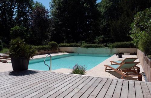 Artigues-pres-Bordeaux Bed & Breakfast | Château Fleur D'Aya