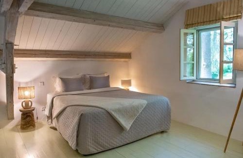 Puy-l'Eveque Bed & Breakfast | Château Gautoul
