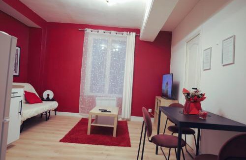 Chateau-Thierry Apartment | Château Rubis T2 hypercentre historique au pied du château