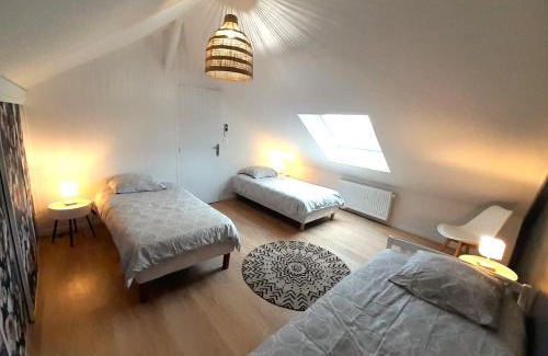 Chateauroux Apartment | Châteauroux L’O'thentik' Duplex 7 pers