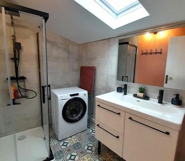 Chateauroux Apartment | Châteauroux L’O'thentik' Duplex 7 pers