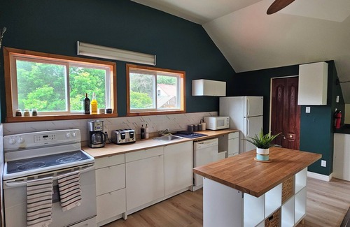 Saint-Gabriel-de-Valcartier Ski Chalet | Chalet AHO : Nature & Spa