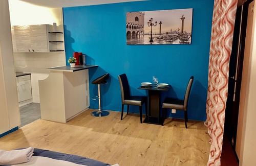 Ville-la-Grand Apartment | CHABLAIS. Practical apartment in the center 5 minutes walk from the station.