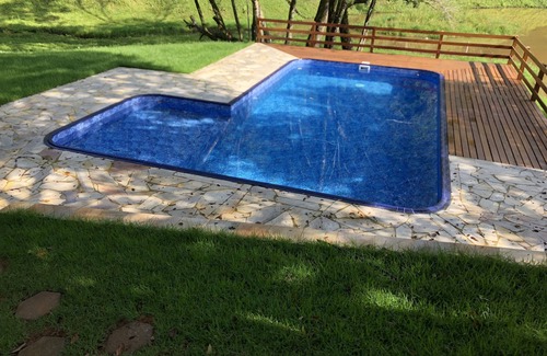 Sao Roque House | chacara for weekends and season, lakes, waterfall, with asphalted access