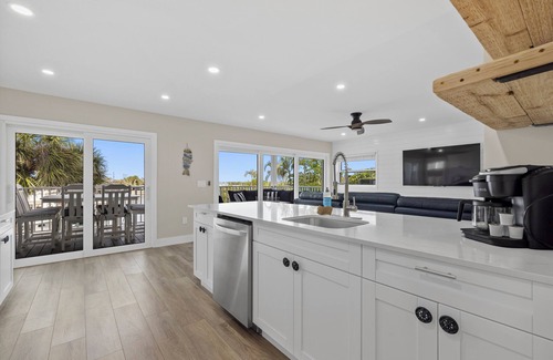 Englewood Condo | Chadwick Cove Resort & Marina