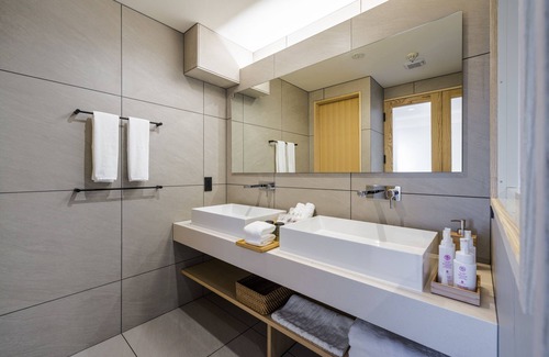 Dogo Hot Spring House | Chaharu