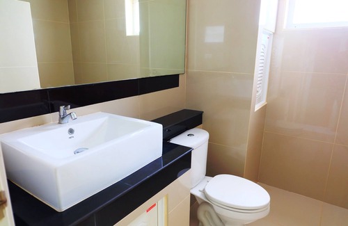Bang Bo Hotel | Chai Hotel Bangbo