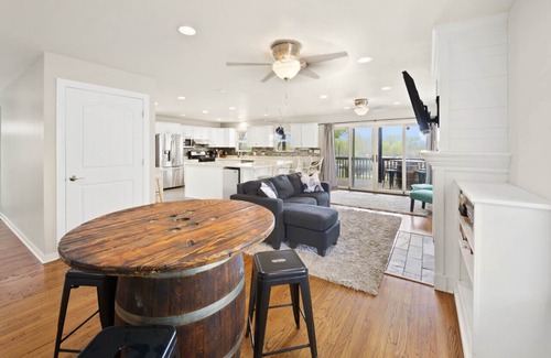 Fox Lake House | Chain O Lakes Getaway