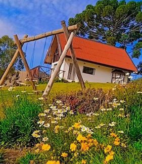 Sao Bento do Sapucai Ski Chalet | Chalé com vidros e hidromassagem