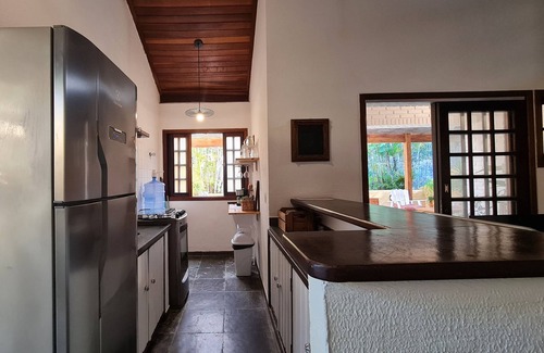 Barra do Sahy House | Chalé Ninho - Barra DO Sahy - Conforto em Condomínio Fechado