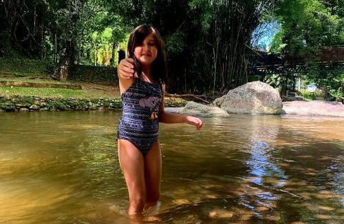 Lumiar House | Chalé Paraíso Fazendinha Cachoeira Pet Friendly