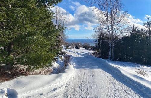 Petite-Riviere-Saint-Francois Ski Chalet | Chalet «L'Autrichien» de Charlevoix