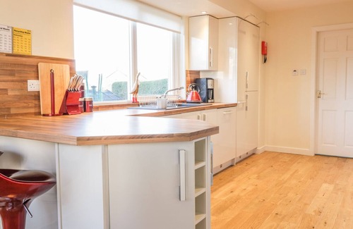 Eyemouth Cottage | CHALDON, pet friendly, country holiday cottage in Coldingham