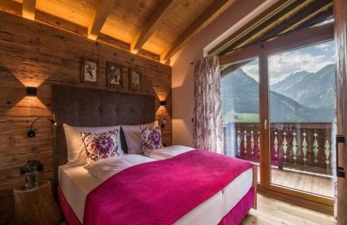 Schonbach Ski Chalet | Chalet with Sauna and Natural Pool