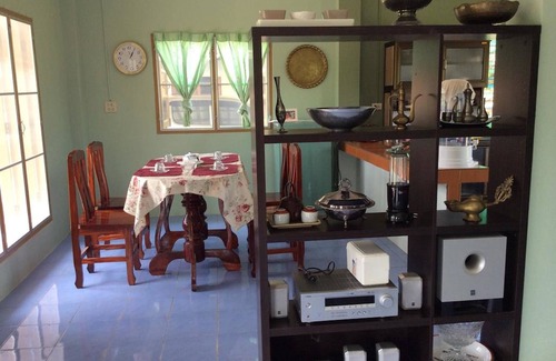 Kanchanaburi House | Chaleena Homestay