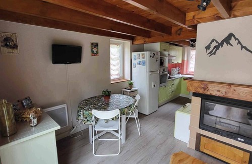 Sazos Ski Chalet | Chalet à la Montagne