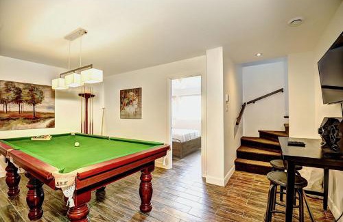 Stoneham Ski Chalet | Chalet 15 Chemin des Quarante by Les Chalets Alpins