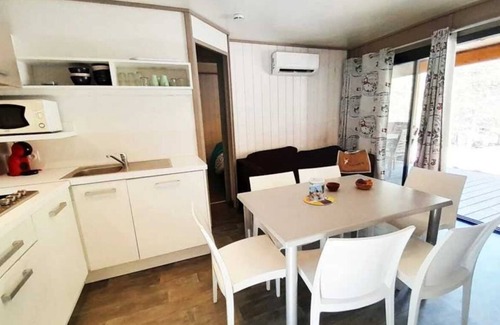 Saint-Auban Ski Chalet | Chalet 2 étoiles - Piscine - ccbaeib