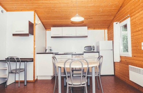 Beynat Ski Chalet | Chalet 3 étoiles - Piscine - eebbhg
