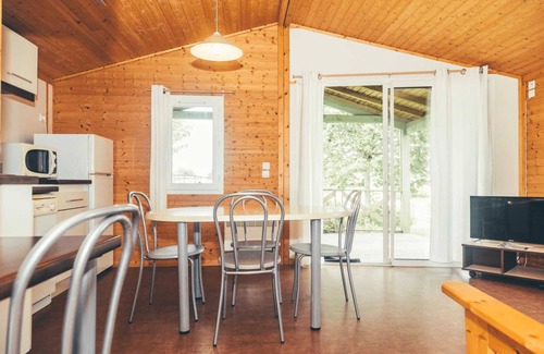 Beynat Ski Chalet | Chalet 3 étoiles - Piscine - eebbhg