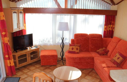 Chorges Ski Chalet | Chalet (4 to 6 ppl) at the edge of Serre-Ponçon lake at the end of the lake setting