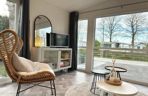 Sint Maarten Ski Chalet | Chalet 531a op Recreatiepark De Wielen