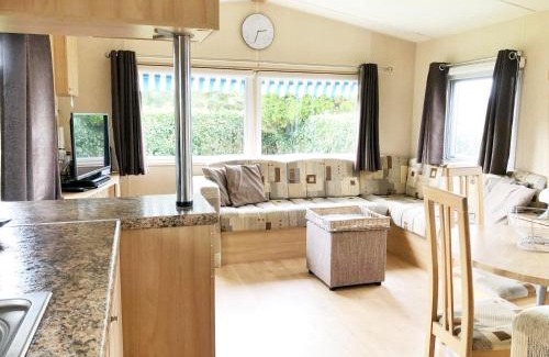Sint Maarten Ski Chalet | Chalet 575 op Recreatiepark De Wielen