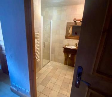 Les Varcins Ski Chalet | Chalet 6 chambres à 3 min des pistes des 3 Vallées st martin de Belleville