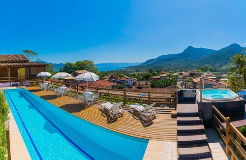 Tesouro da Colina Ski Chalet | CHALET#7- COMPLETE FOR 6 PEOPLE - HEATED POOL AND HEATED HYDROMASSAGE