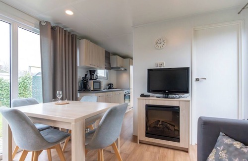 Sint-Annaland Resort | Chalet 78 - Two Bedroom Resort, Sleeps 4