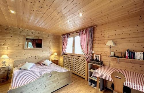 Combloux Ski Chalet | Chalet 8 couchages à Combloux, Hiver à la saison, Été à la semaine - FR-1-560-32