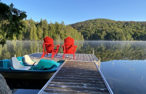 St-Adolphe-d'Howard Ski Chalet | Chalet au Bord dun Grand lac Sans Bateau à Moteur