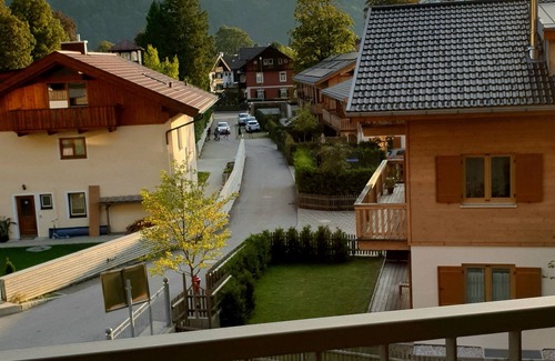 Garmisch-Partenkirchen Apartment | Chalet am Riedhang