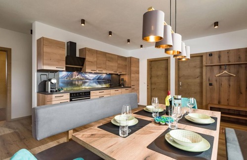 Achenkirch Apartment | Chalet Almröserl - Ledermaier Loft & Lodge's