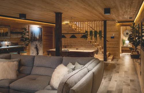 La Malbaie Ski Chalet | Chalet Alpinot - Spa, Nature & Luxe dans les Montagnes !