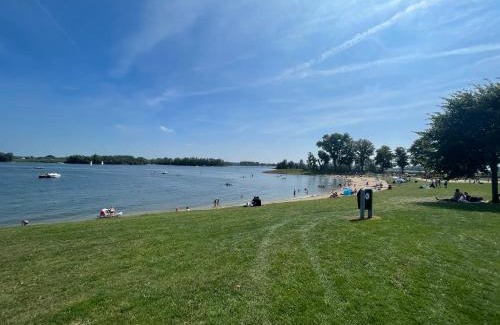 Lathum House | Chalet am See in Holland